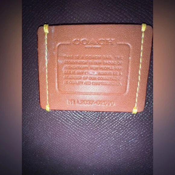 Coach C2590 Willow Shoulder Bag in colorblock polished pebble leather - Picture 4 of 7